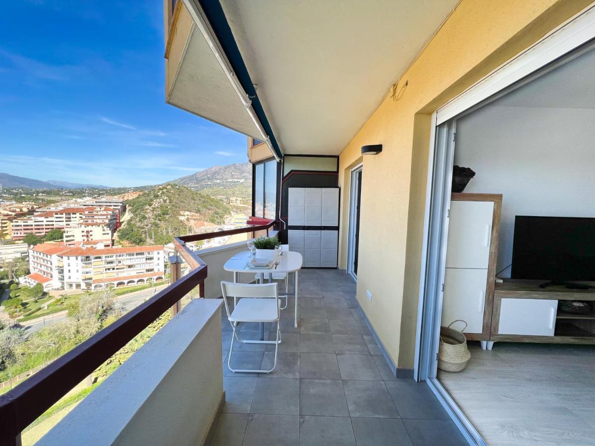 Apartamento A 900 M De La Playa Y Con Vistas Al Mar En Fuengirola Ngoại thất bức ảnh