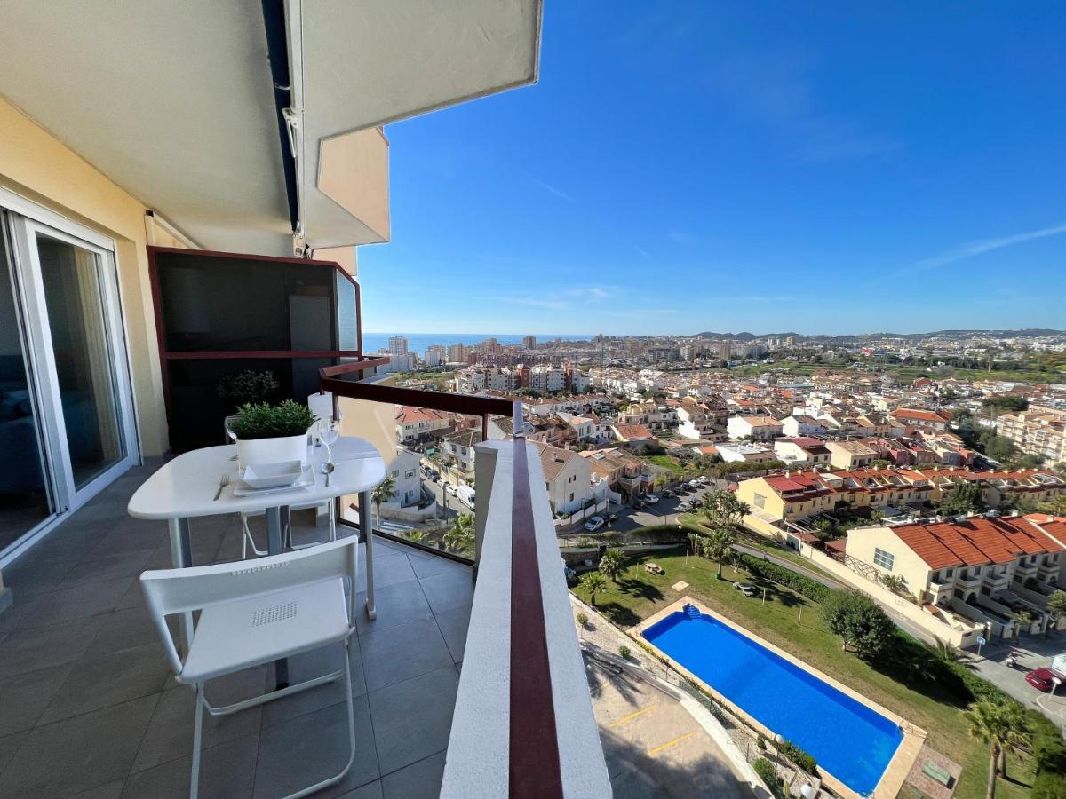 Apartamento A 900 M De La Playa Y Con Vistas Al Mar En Fuengirola Ngoại thất bức ảnh