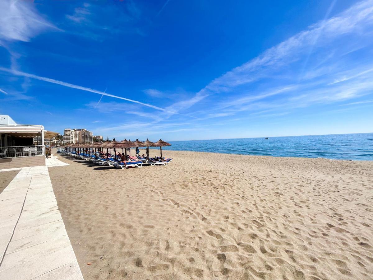 Apartamento A 900 M De La Playa Y Con Vistas Al Mar En Fuengirola Ngoại thất bức ảnh