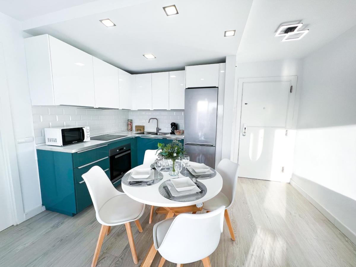 Apartamento A 900 M De La Playa Y Con Vistas Al Mar En Fuengirola Ngoại thất bức ảnh
