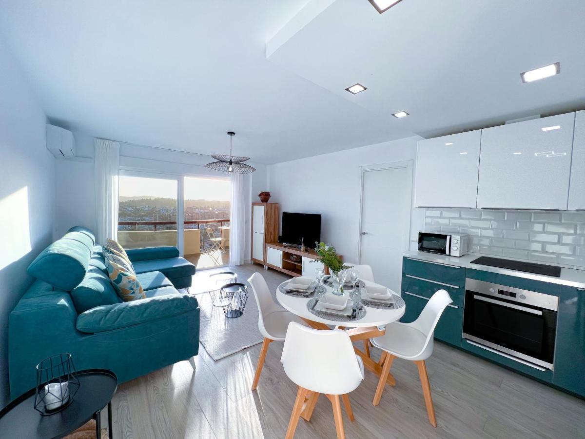 Apartamento A 900 M De La Playa Y Con Vistas Al Mar En Fuengirola Ngoại thất bức ảnh